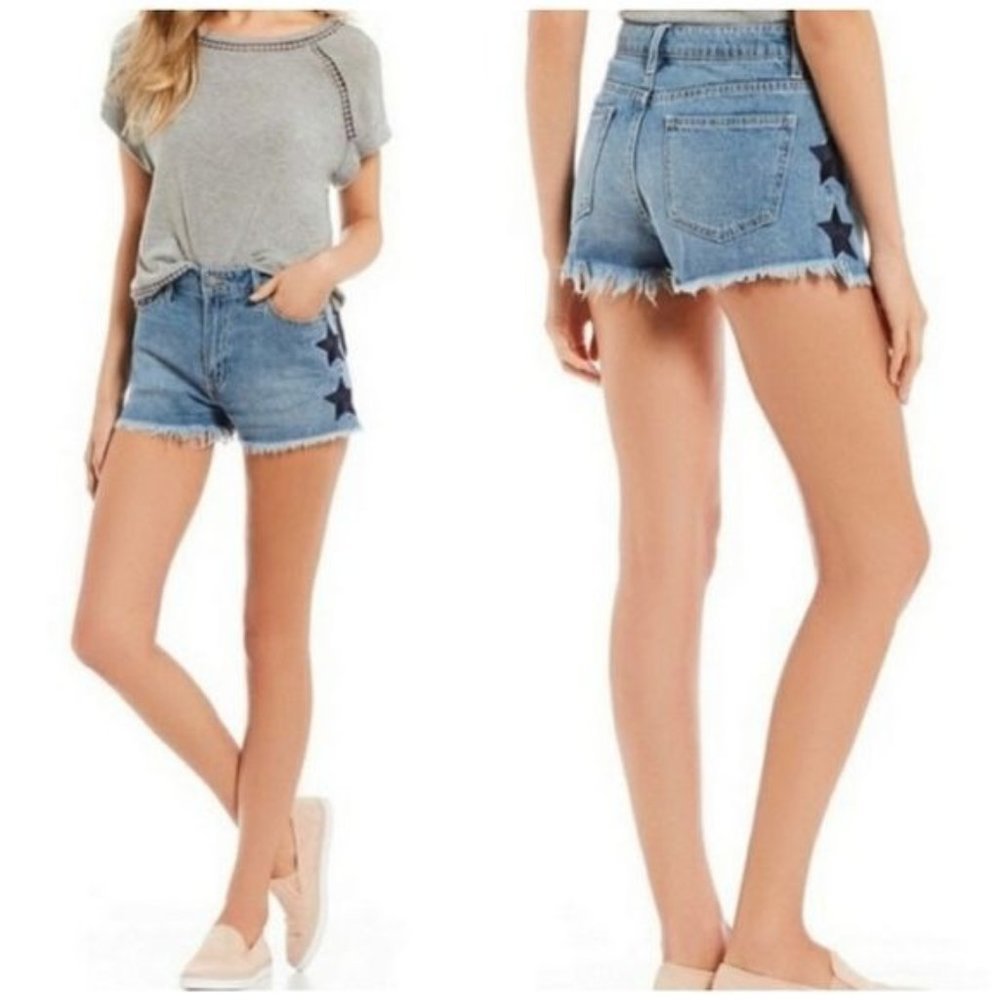 Chelsea & Violet Cut Off Frayed Hem Star Patch Denim Jean Daisy Duke Shorts 27